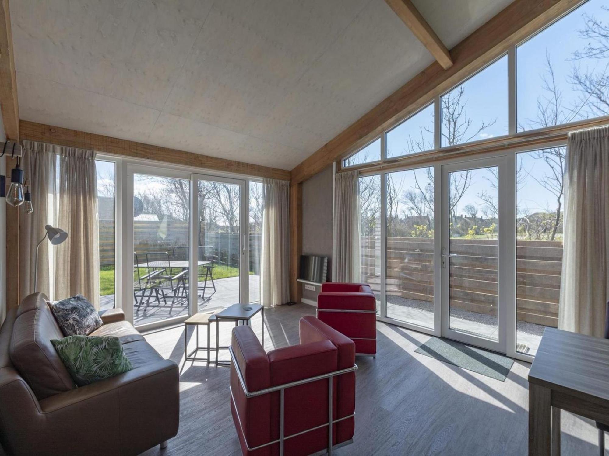 Gorgeous Holiday Home With Patio Callantsoog Exterior photo