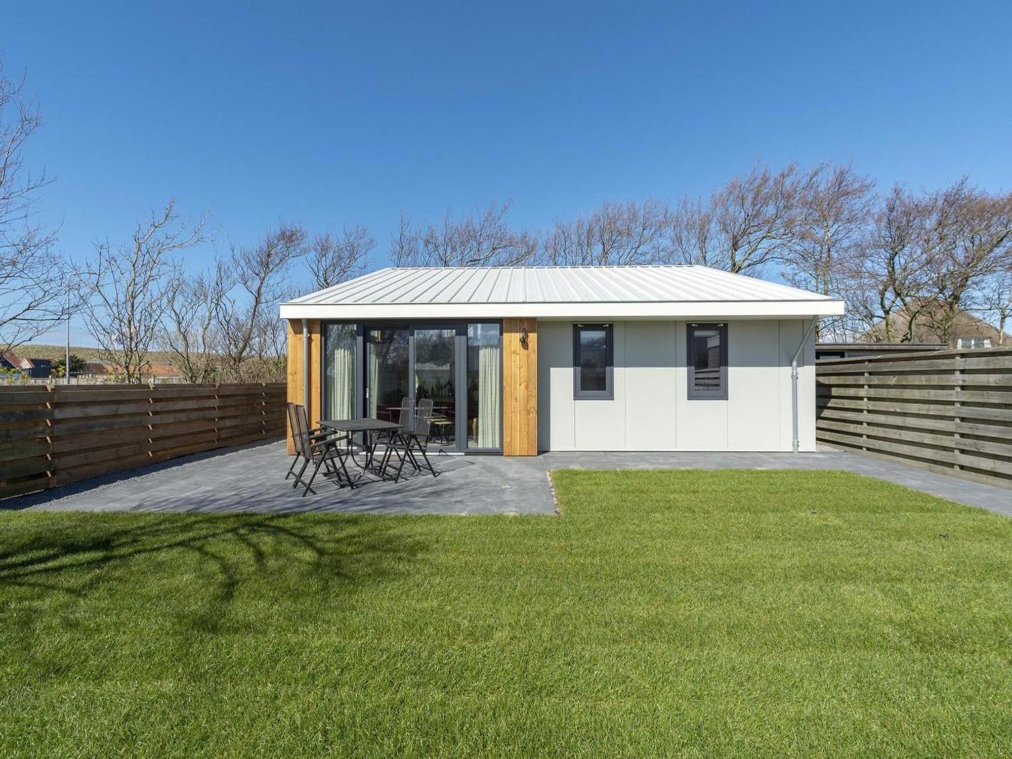 Gorgeous Holiday Home With Patio Callantsoog Exterior photo