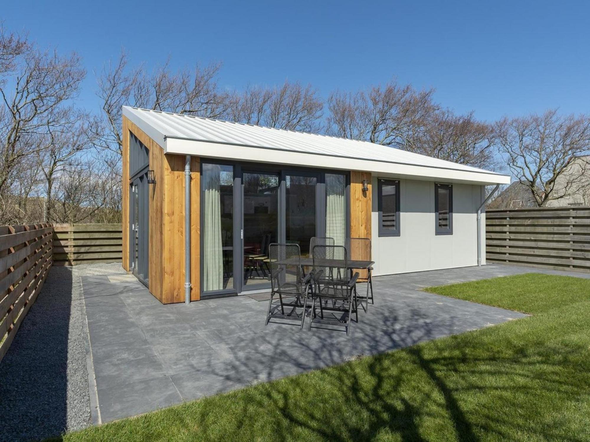 Gorgeous Holiday Home With Patio Callantsoog Exterior photo